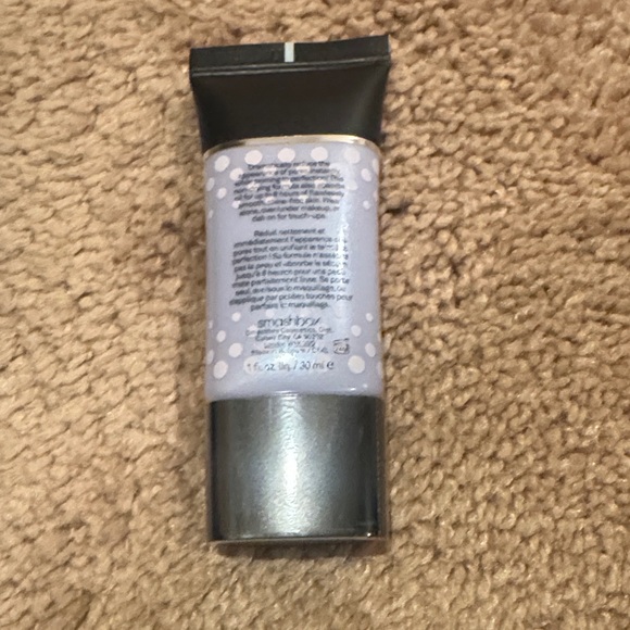 Smashbox Photo Finish Pore Minimizing Primer - Black and Red - Picture 4 of 5
